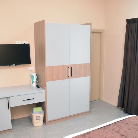 Bulabard Wailoaloa Hotel Нади Екстериор снимка
