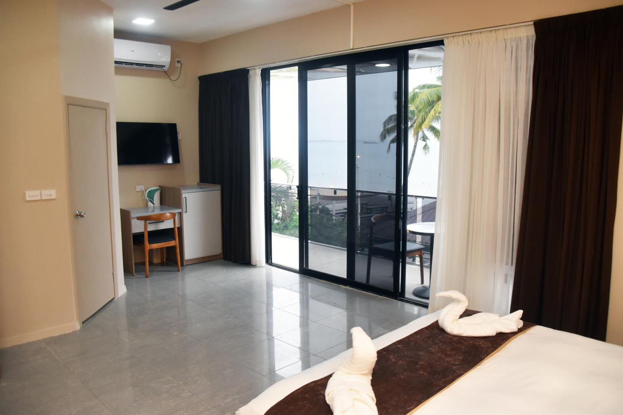 Bulabard Wailoaloa Hotel Нади Екстериор снимка