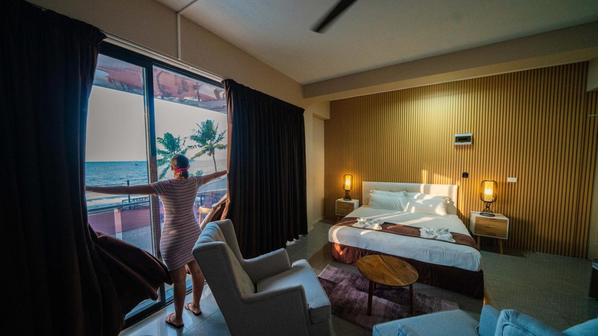 Bulabard Wailoaloa Hotel Нади Екстериор снимка