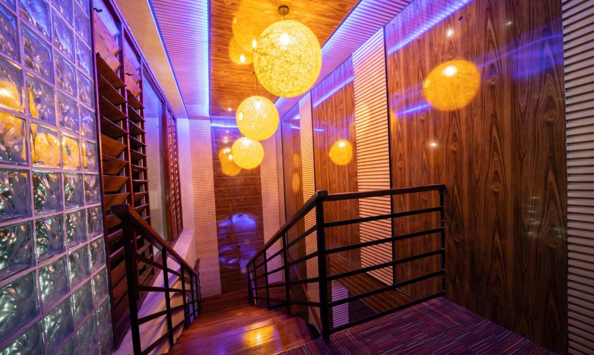 Bulabard Wailoaloa Hotel Нади Екстериор снимка
