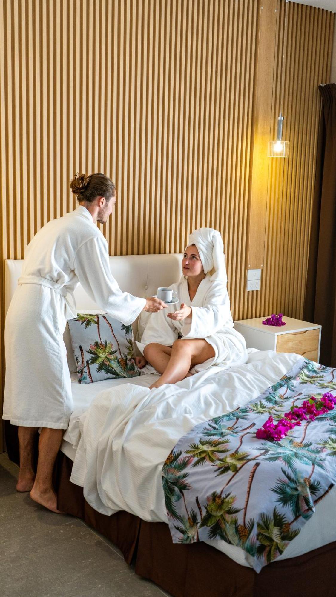 Bulabard Wailoaloa Hotel Нади Екстериор снимка
